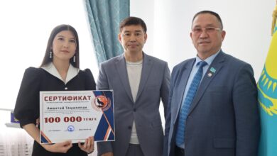 Көкбөрі Керней | Ақадыр кентінде жүгіруден 